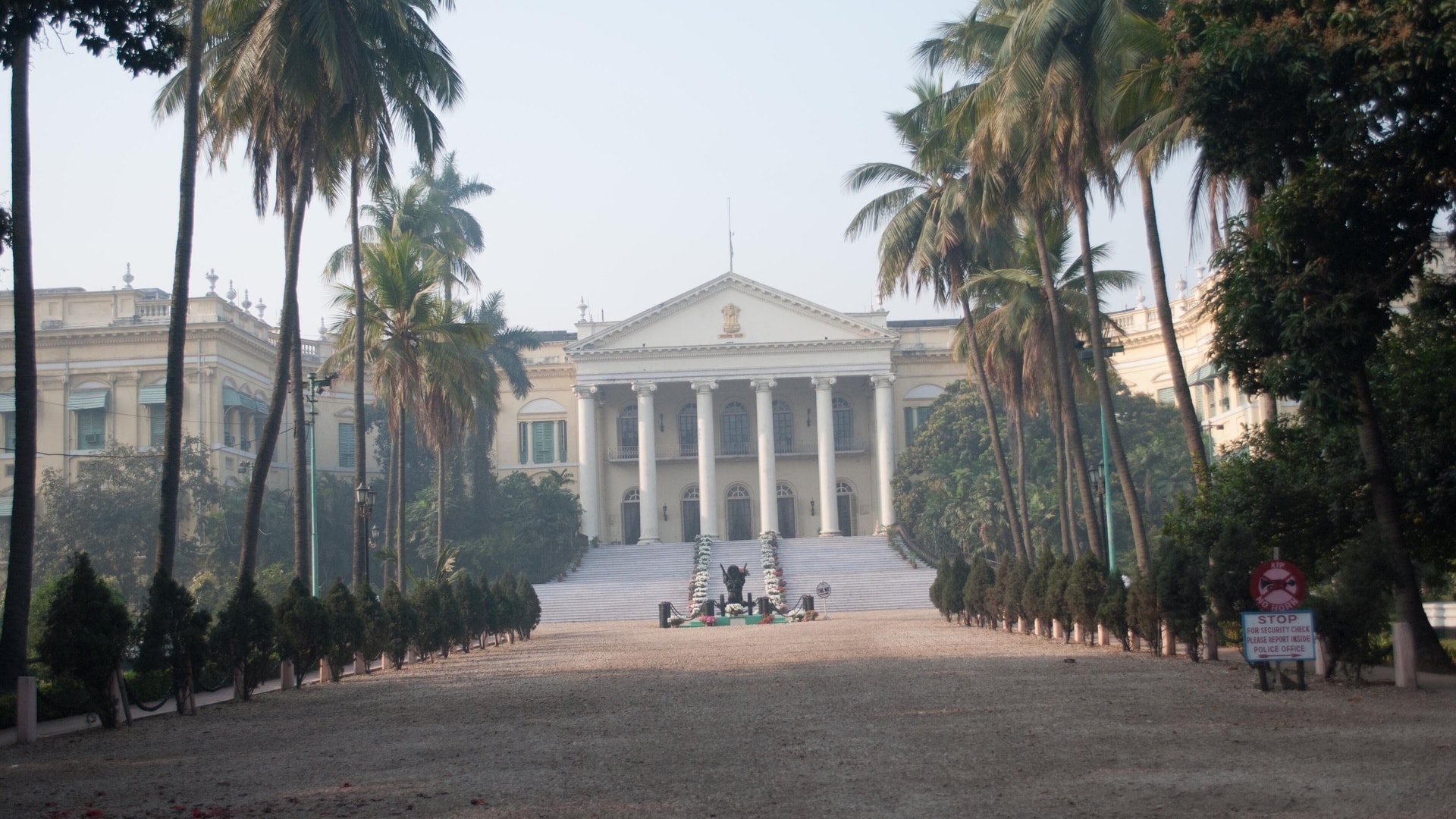 রাজ্যপালের ভূমিকা কী? সংবিধান কী বলে