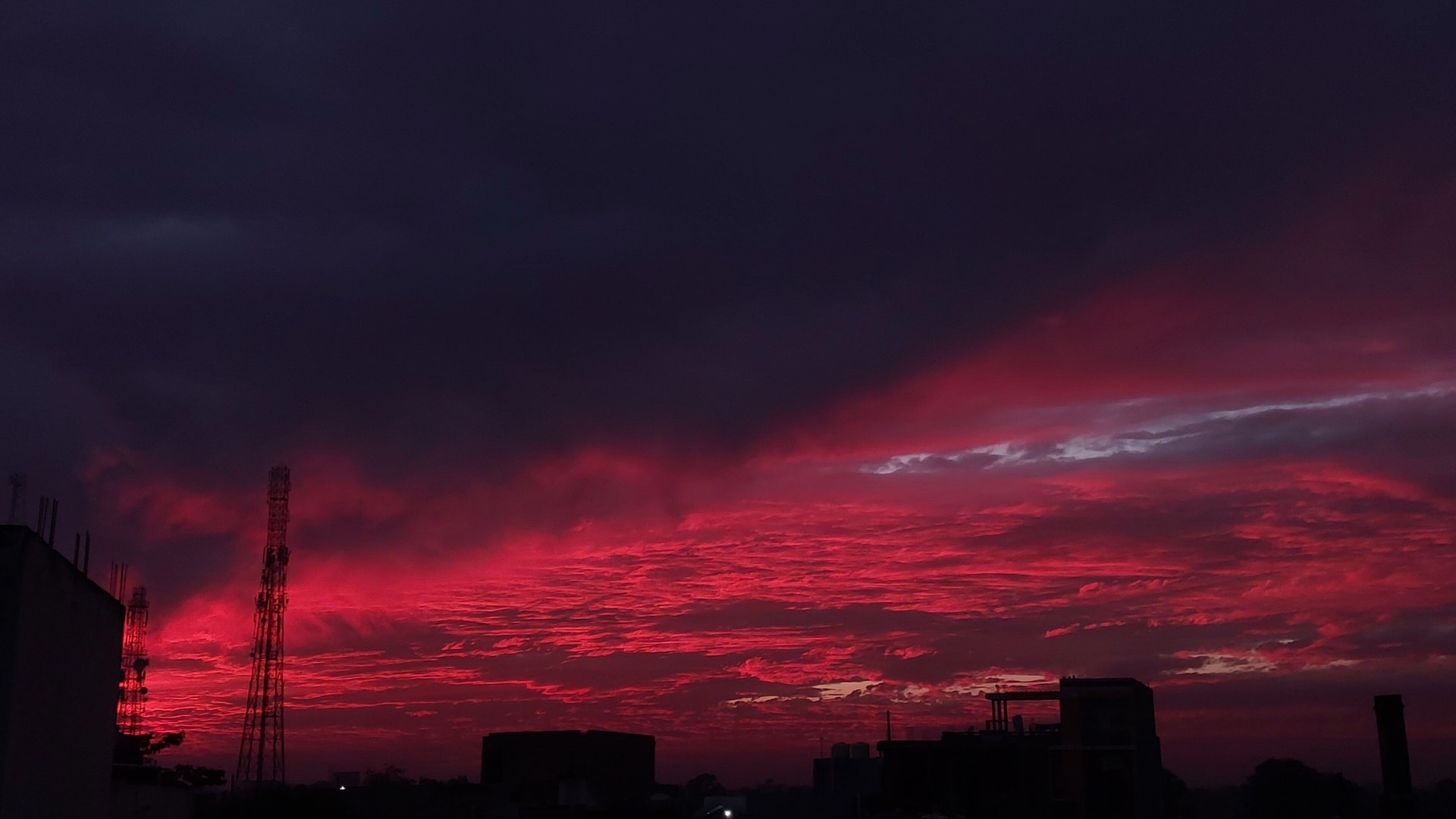 কালবৈশাখী ঝড়: নিরাপদে থাকার নিয়ম